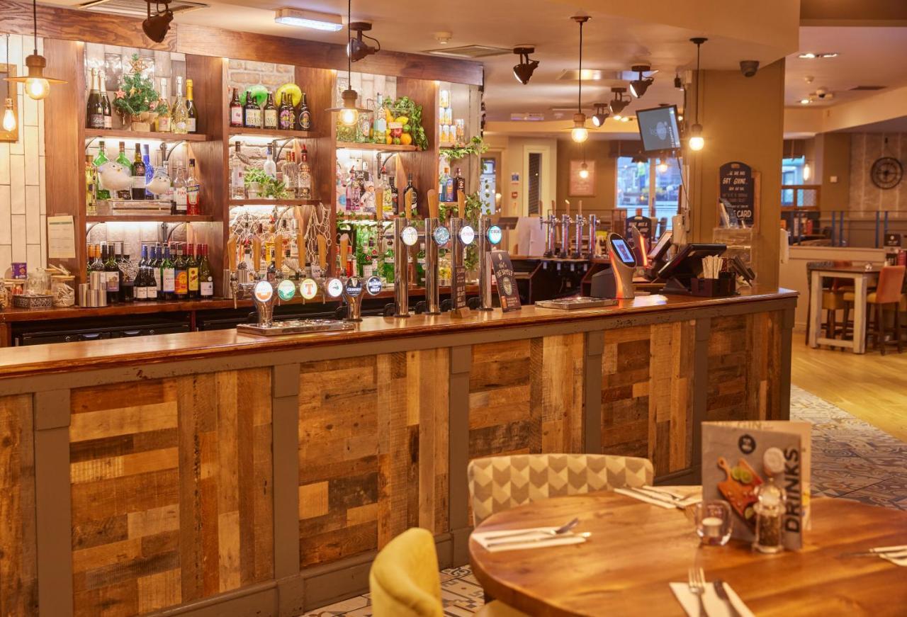 The Caledonian Hotel Leven  Bagian luar foto