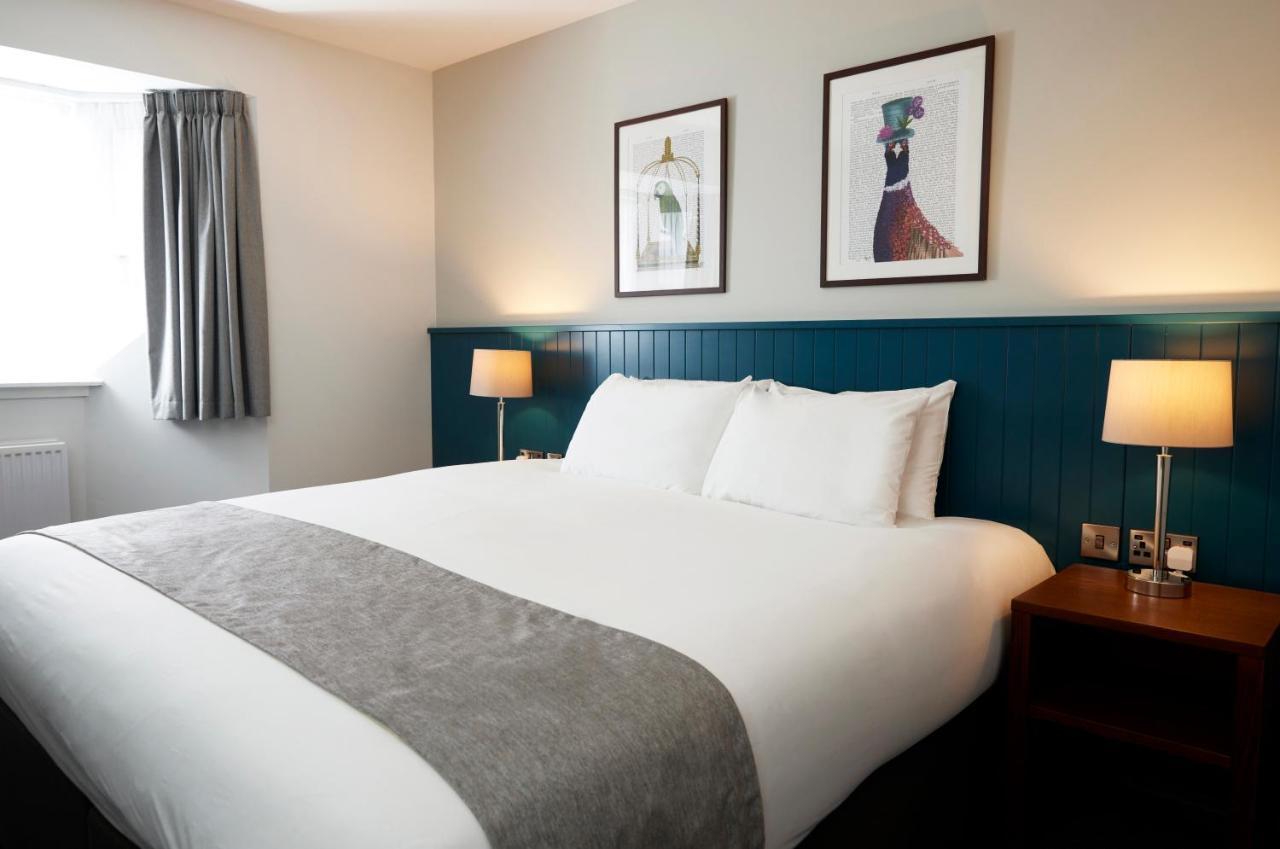 The Caledonian Hotel Leven  Bagian luar foto
